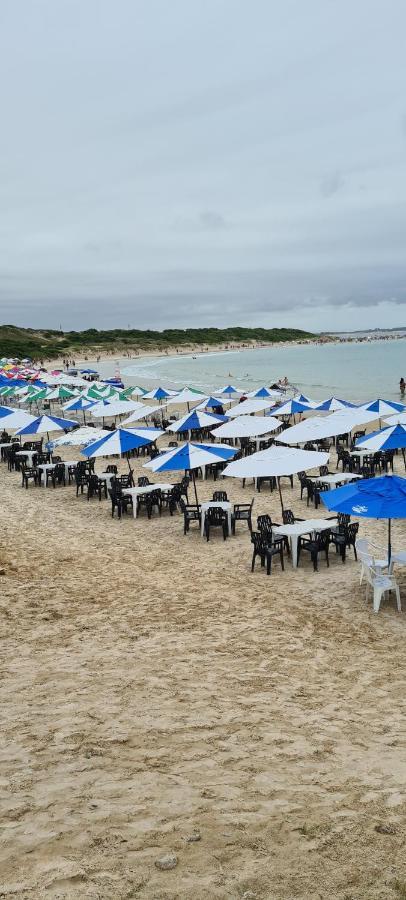 Red Rose Hotell Cabo Frio Exteriör bild